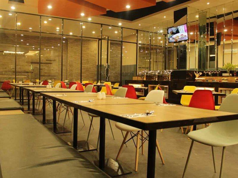 Hotel Mutiara Mitra Reddoorz Padangsidimpuan المظهر الخارجي الصورة