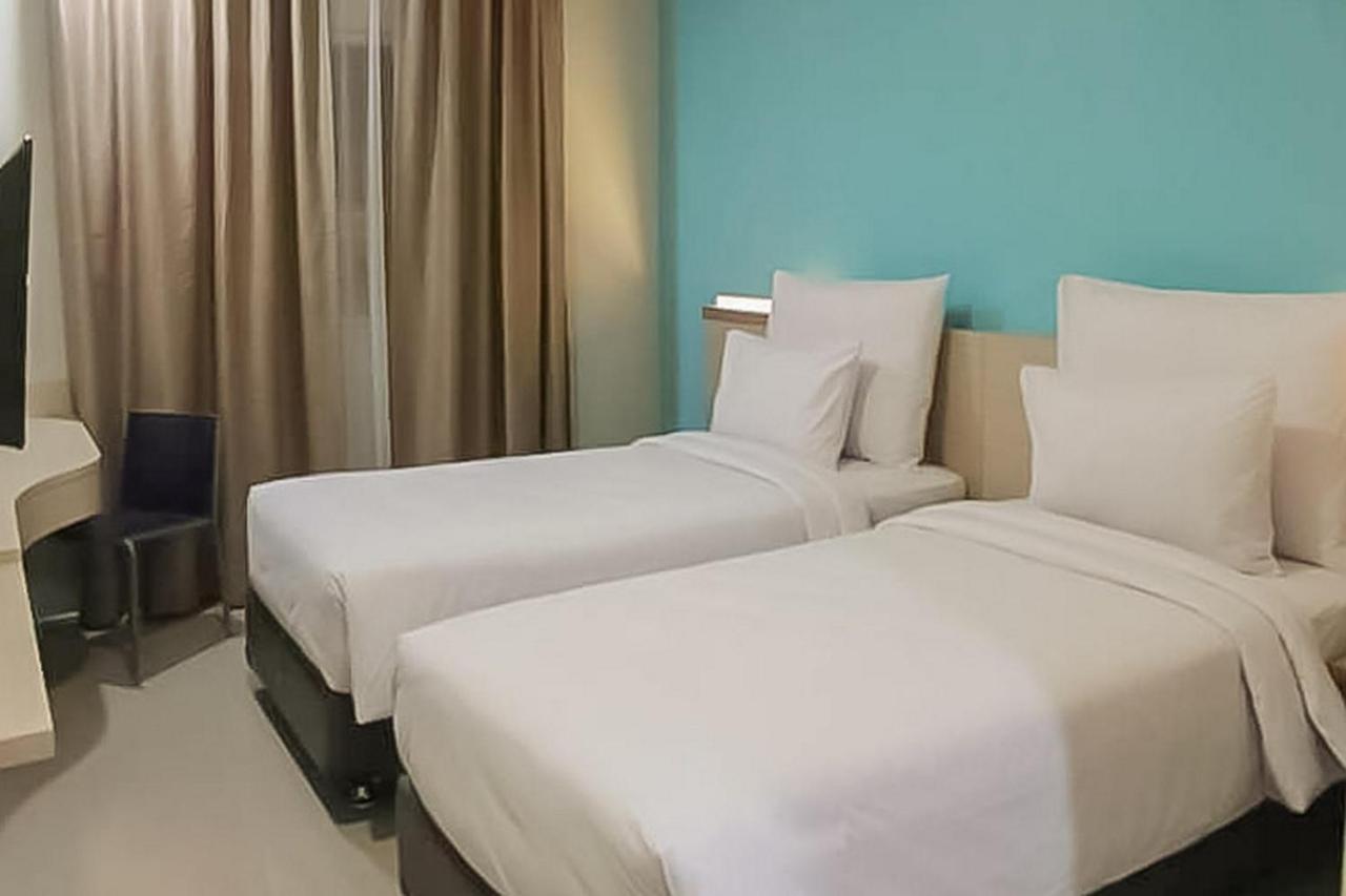 Hotel Mutiara Mitra Reddoorz Padangsidimpuan المظهر الخارجي الصورة