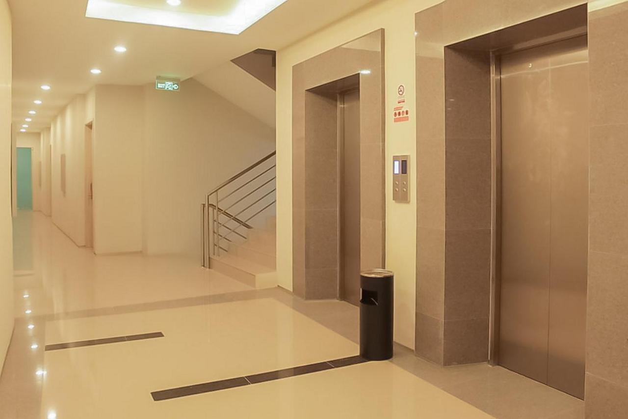 Hotel Mutiara Mitra Reddoorz Padangsidimpuan المظهر الخارجي الصورة
